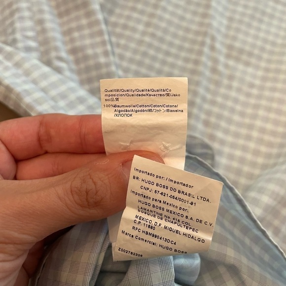 𝅺hugo Hugo Boss plaid shirt - Picture 8 of 9